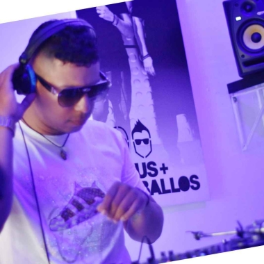 AS MUSIC ALEX SANDOVAL