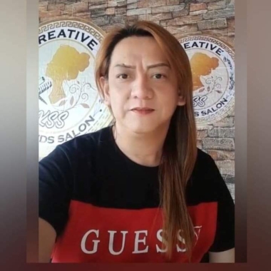 KREATIVE STRANDS SALON
