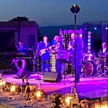 Groupe jazz, latin jazz, variétés tous styles  variétés françaises et internationales