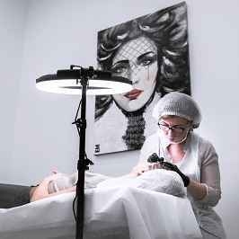 Corinna Calori The Brow Lounge