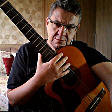 Flávio De Paula