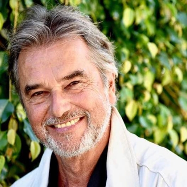Hypnosetherapie München Dr.Ralph Schicha