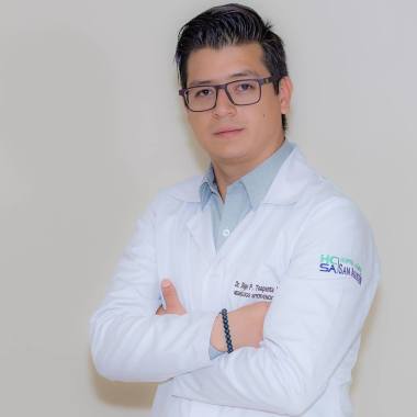Dr. Diego Toapanta Vega - Neumólogo