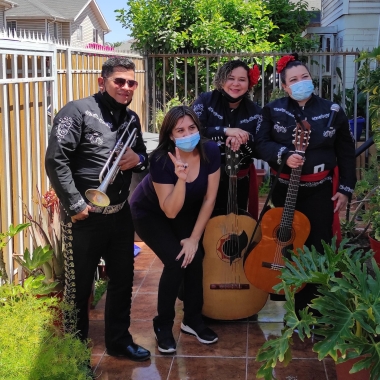 Mariachis a Domicilio LG