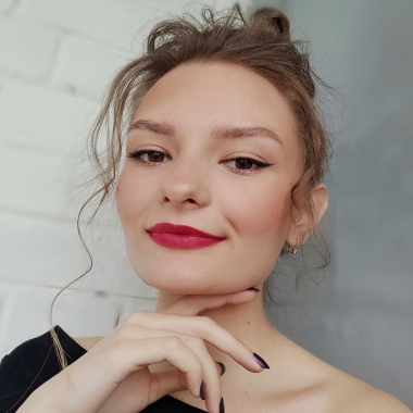 Яна Дзюбинська